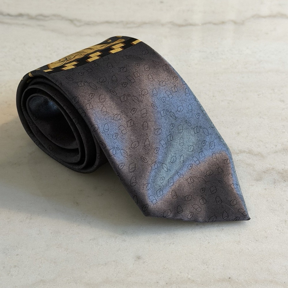 Vintage 80s 90s Gucci Italy Silk Tie Gray Novelty Egyptian Motif Necktie